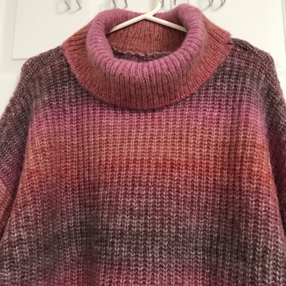 NWOT DESIGN LAB Ombre Cowl Neck Sweater Top Long Sleeve Mauve Brown Pink - Picture 2 of 6